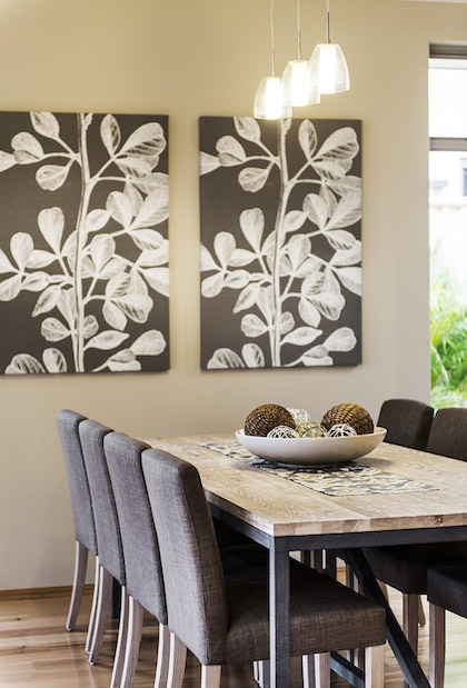 Highbury-homes-review-single-storey-house-designs-perth-builder-hollywoodIII-dining-table