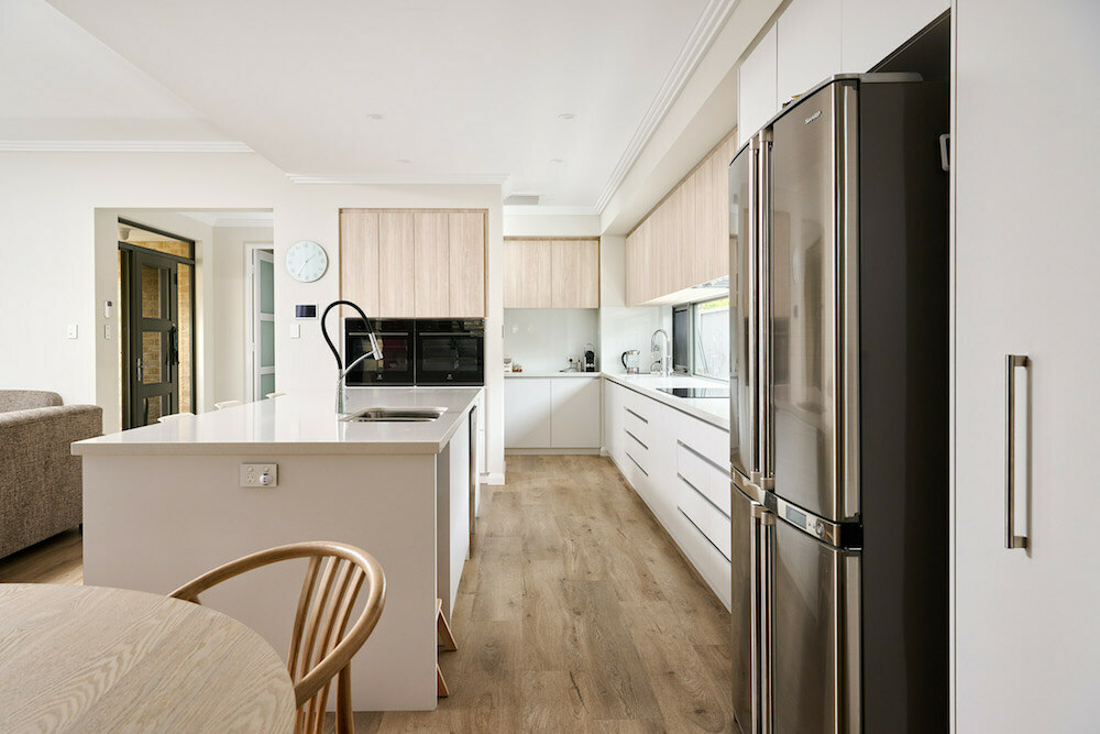 highbury-homes-perth-builder-single-storey-homes-mount-hawthorn-fridge-kitchen